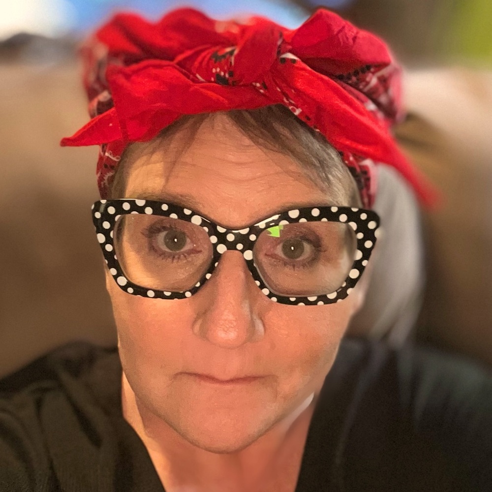 Meet your Posher, Teresa